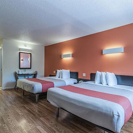 Motel 6 - Albany, Ny - Airport מראה חיצוני תמונה