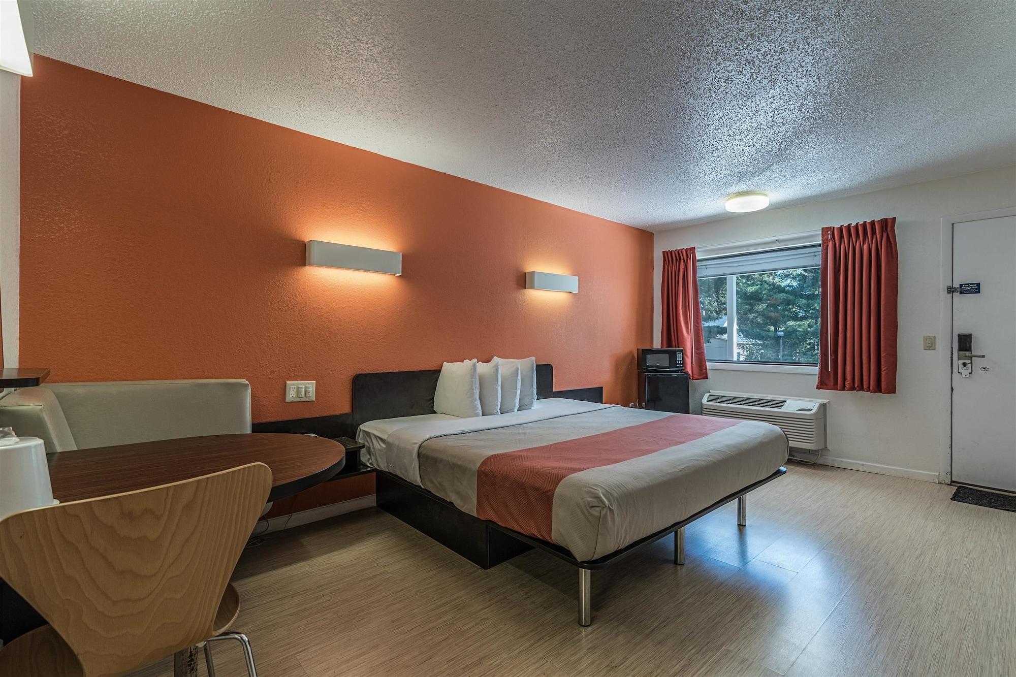 Motel 6 - Albany, Ny - Airport מראה חיצוני תמונה