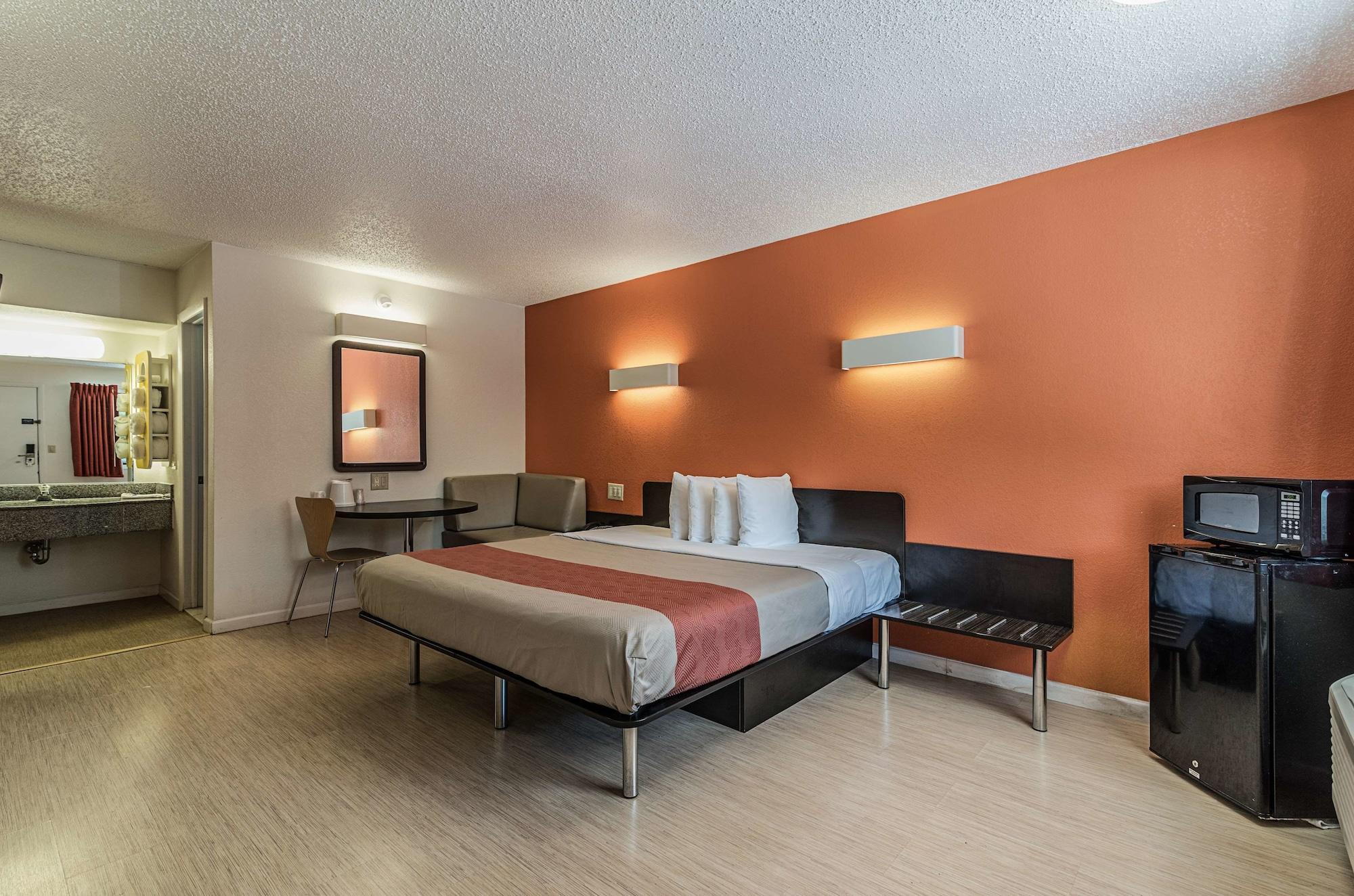 Motel 6 - Albany, Ny - Airport מראה חיצוני תמונה