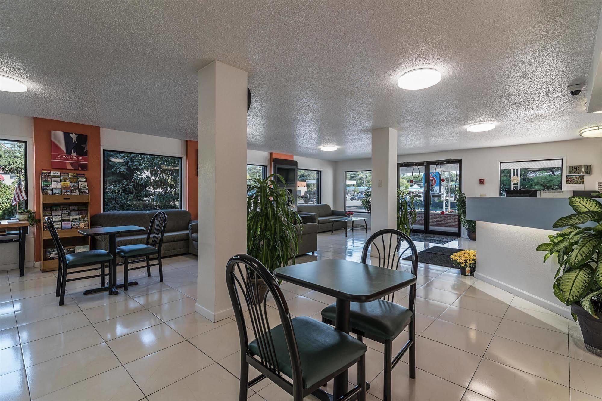 Motel 6 - Albany, Ny - Airport מראה חיצוני תמונה